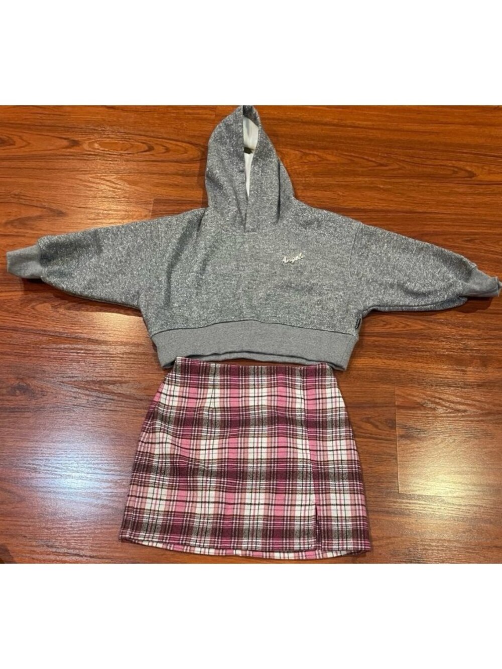 MÚLTIPLES BRANDS HOODIE AND SKIRT T 6 6X
